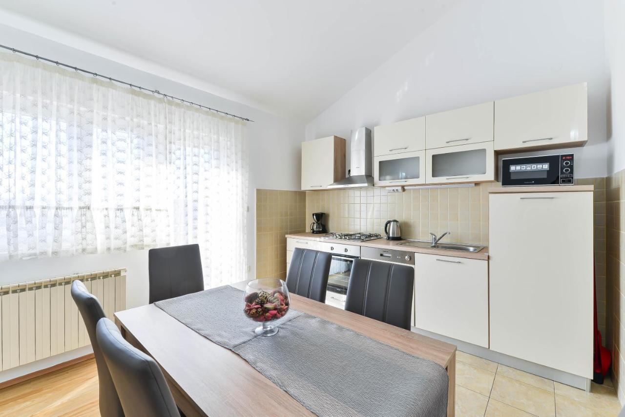 Apartmani Stadion 자다르 외부 사진