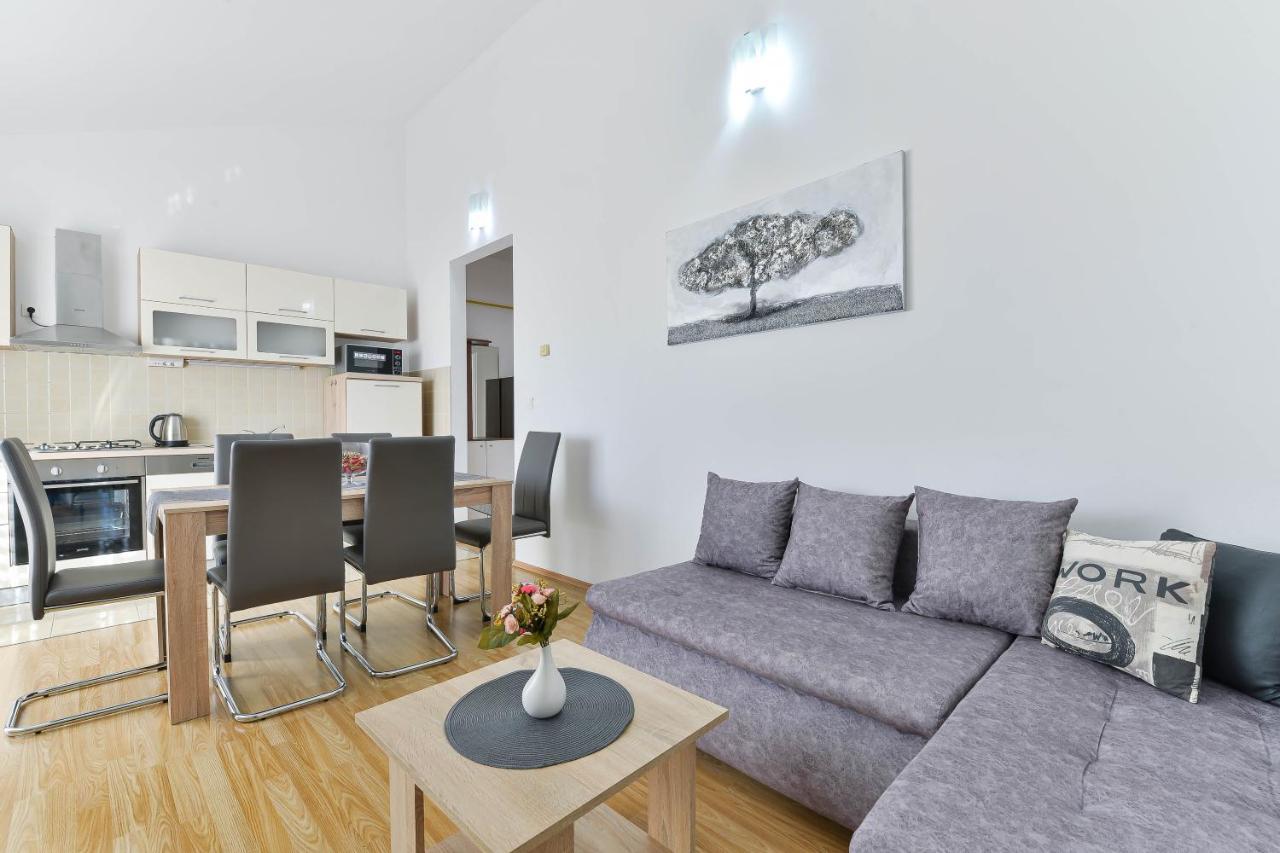 Apartmani Stadion 자다르 외부 사진